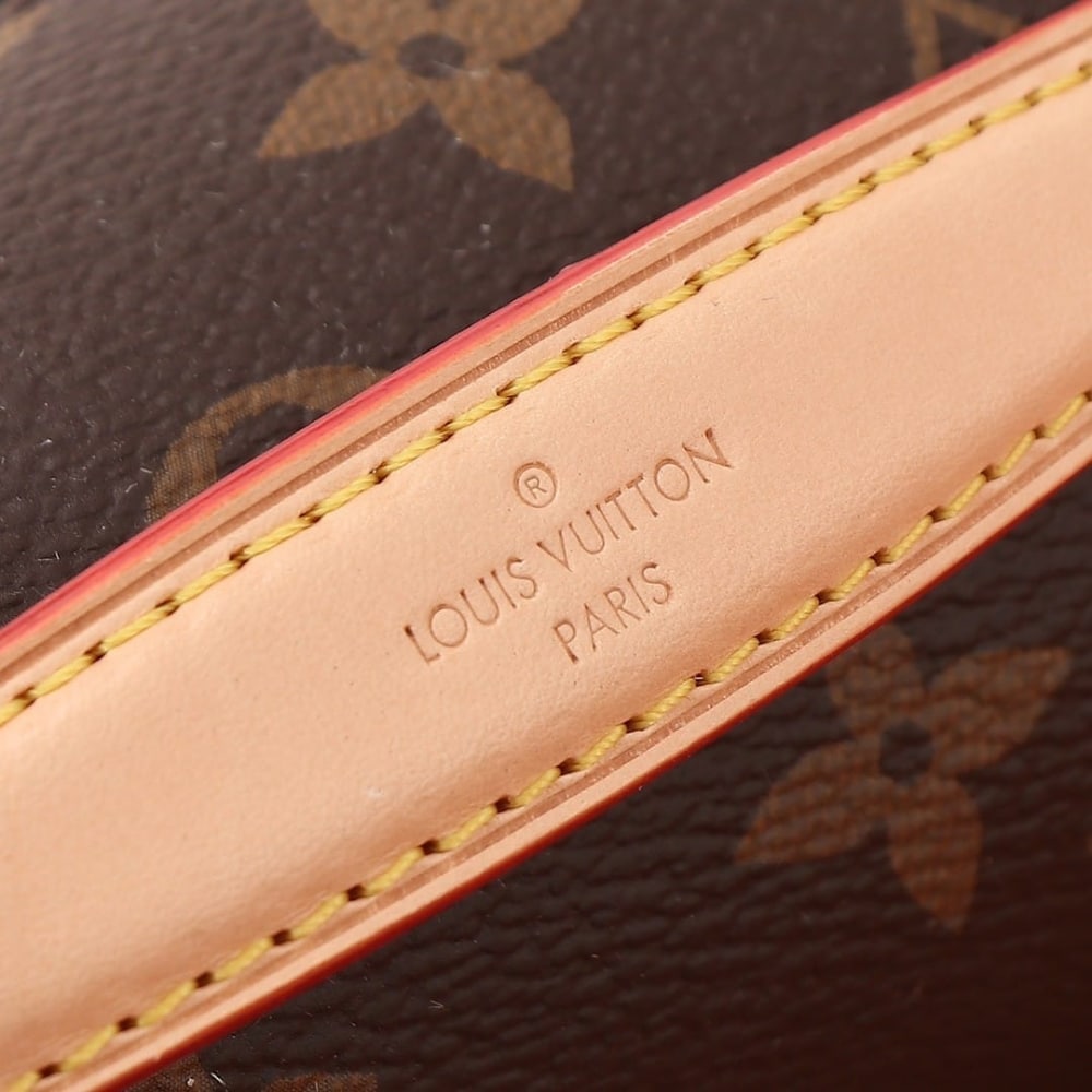 Louis Vuitton Pochette Métis East West Bag Monogram Brown 22Cm M46279