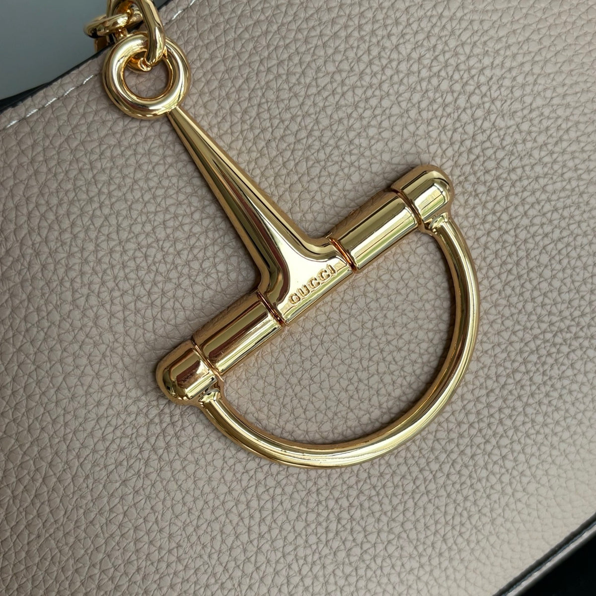 Gucci Softbit Maxi Medium Top Handle Bag Light Pink 27Cm