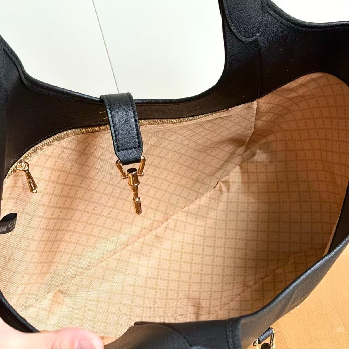 Gucci Mercato Medium Tote Bag Black Leather 35cm