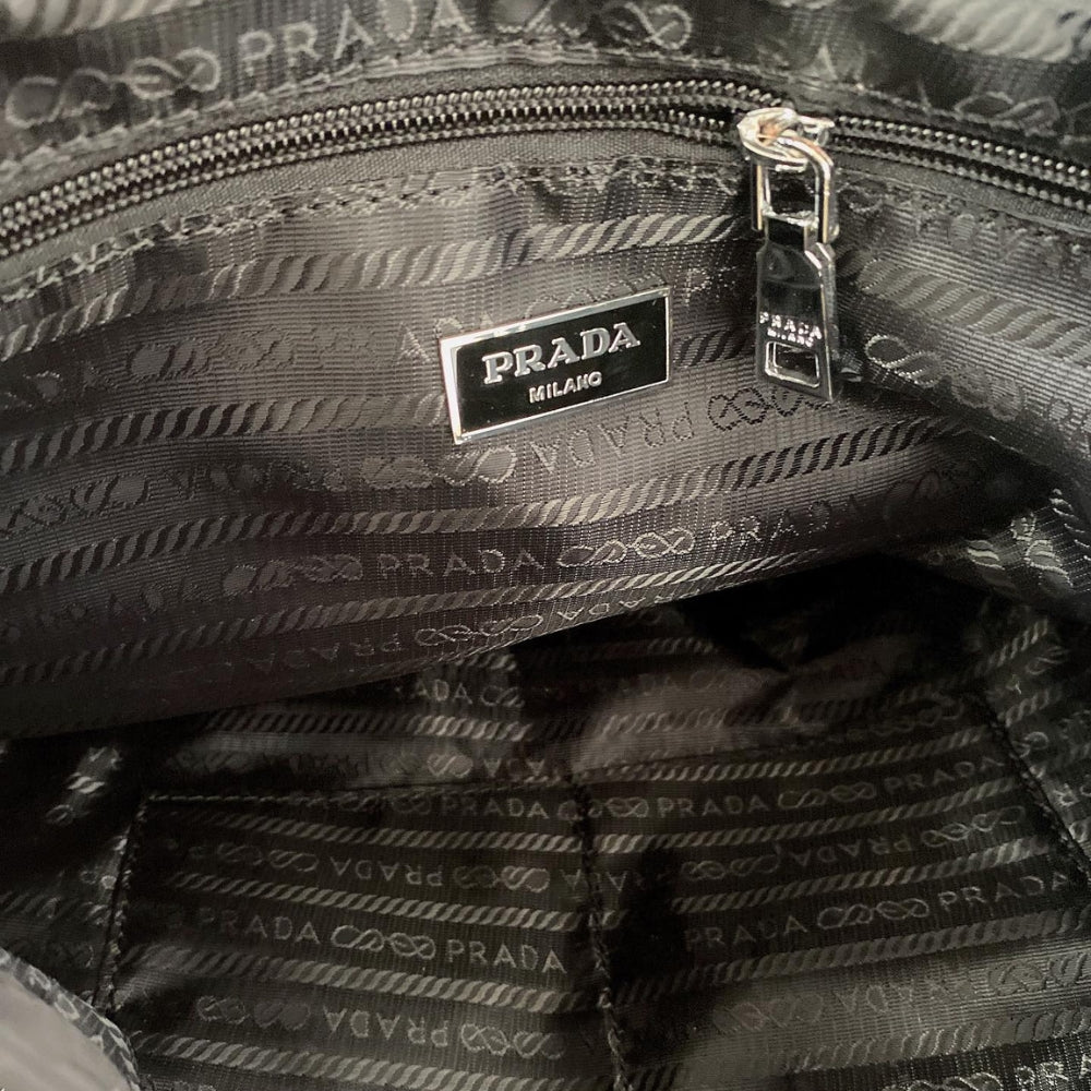 Prada Re Nylon Medium Backpack Black 30Cm 1BZ677 RV44 F0002 V OOO