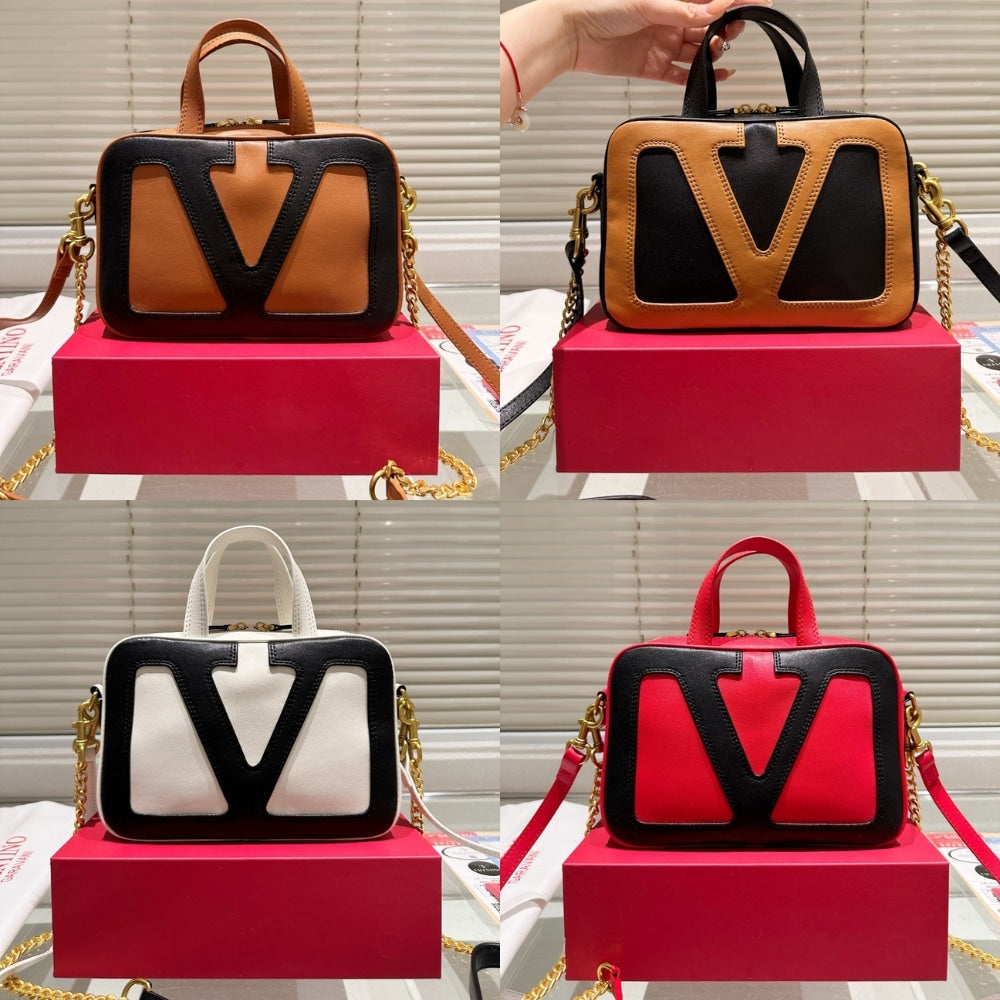 VALENTINO GARAVANI VIVA SUPERSTAR NAPPA HANDBAG BUTTER AND BLACK 6W0B0R73PTJ R4V