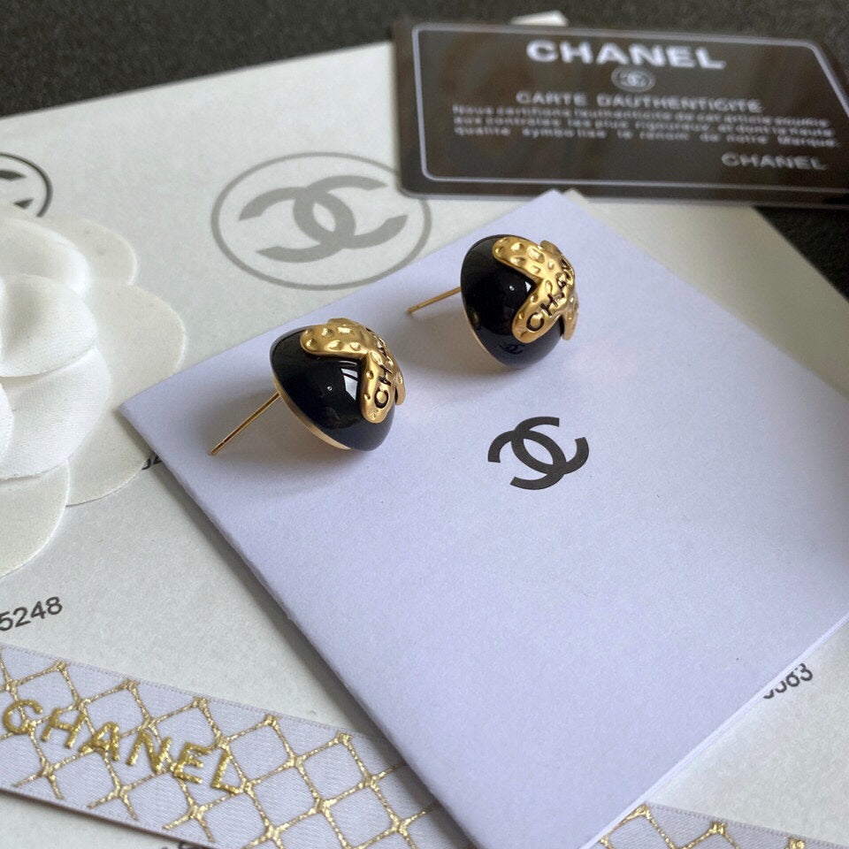 EN – Lux Earring Chanel 004