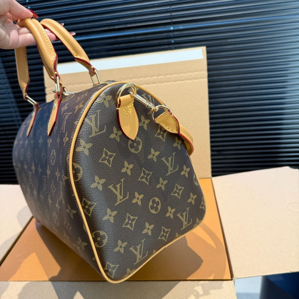 Louis Vuitton Speedy Soft 30 Lucky Monogram 30Cm M15107