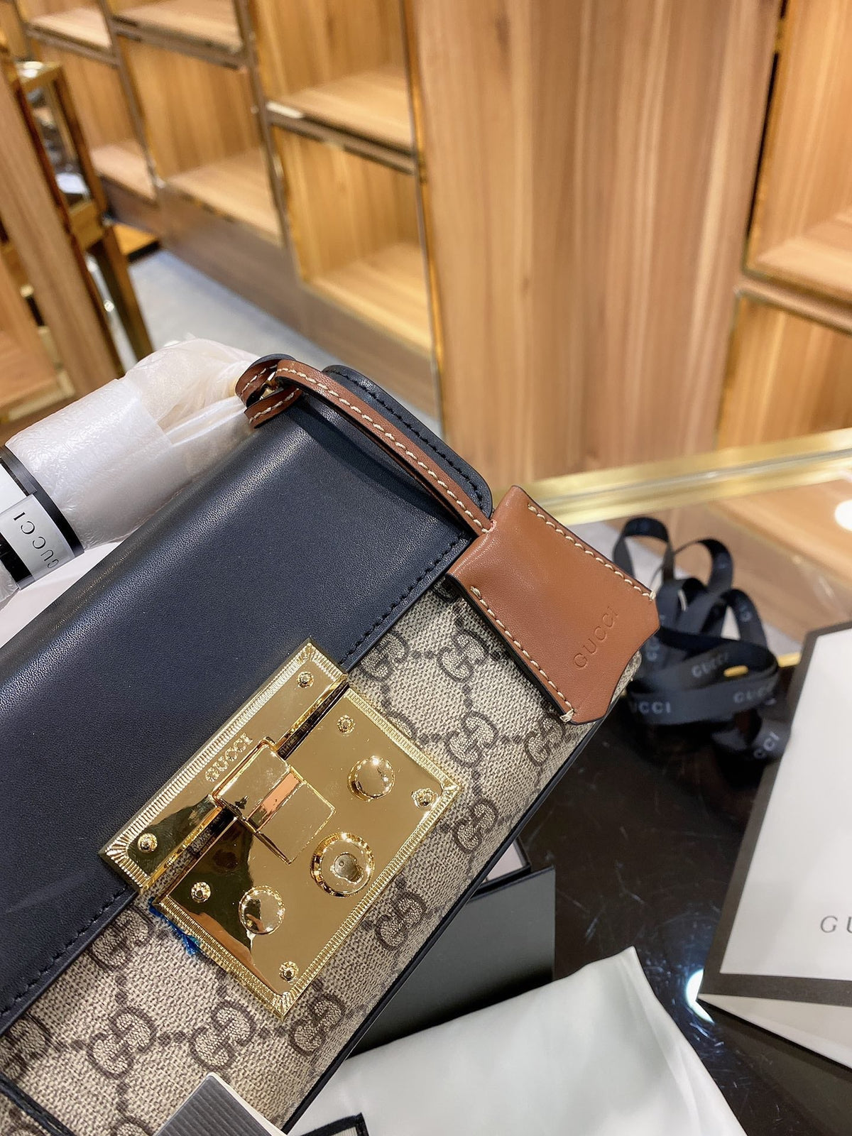 Gucci Padlock