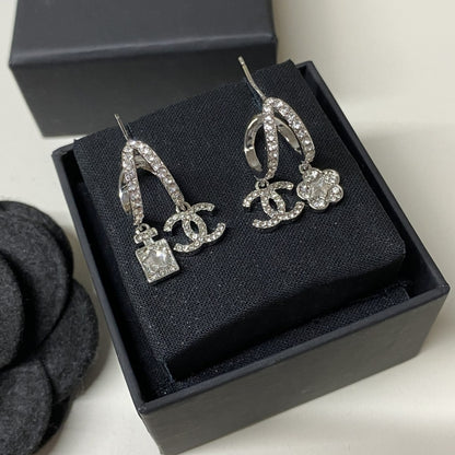 CHANEL PENDANT EARRINGS CRYSTAL SILVER ABF199 B19948 NAFVP