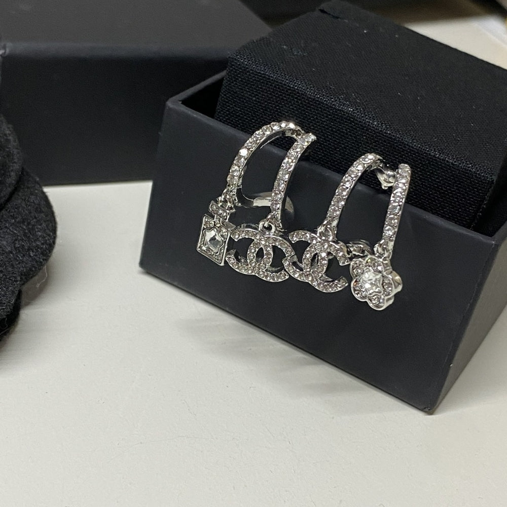 CHANEL PENDANT EARRINGS CRYSTAL SILVER ABF199 B19948 NAFVP