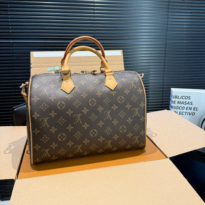 Louis Vuitton Speedy Soft 30 Lucky Monogram 30Cm M15107