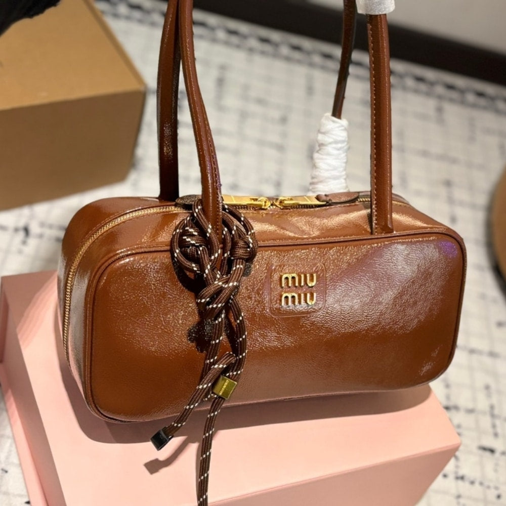 MIUMIU BEAU NAPLAK PATENT LEATHER BAG PALISANDER 28CM 5BB173 ADNT F0BW5 V OLO