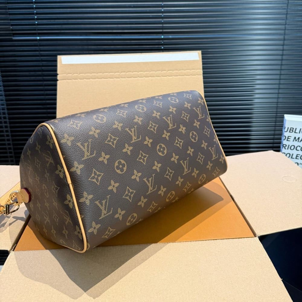 Louis Vuitton Speedy Soft 30 Lucky Monogram 30Cm M15107