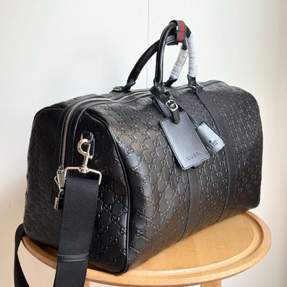 Gucci Emblem Medium Duffle Bag Black 45Cm
