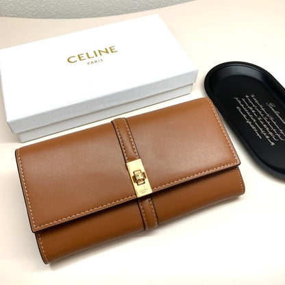 CELINE LARGE WALLET 16 IN SATINATED TAN 19CM 10M033CQ7 04LU