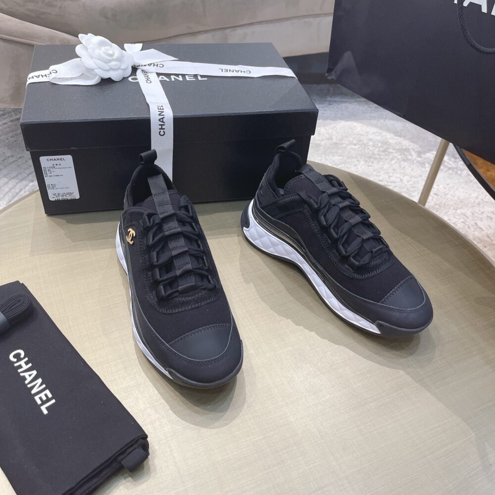 Chanel Logo Low Top Trainer Sneakers Black G35617 Y53646 94305