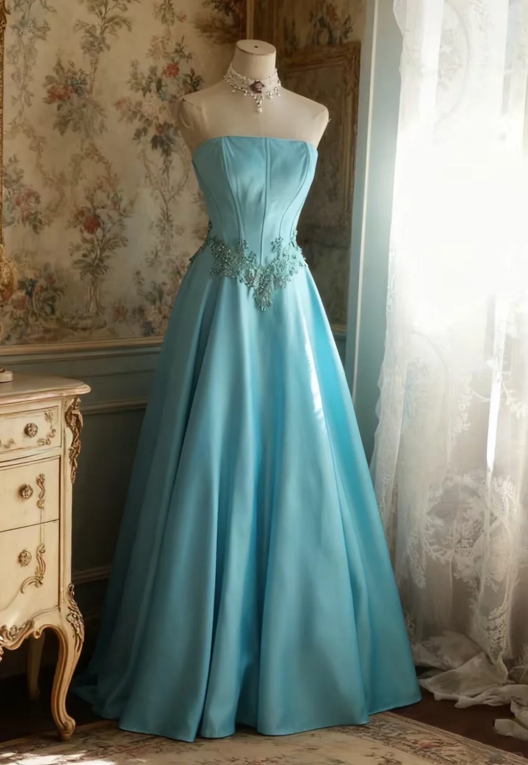 Chic Strapless A-Line Sky Blue Beaded Embroidery Prom Dress TP5642