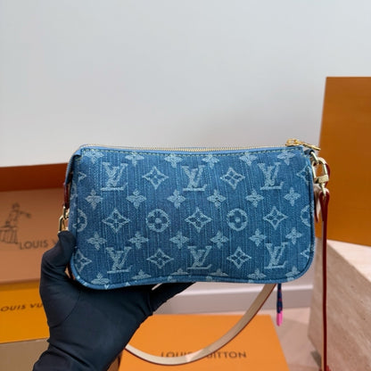Louis Vuitton Pochette Accessoire Cargo Blue Denim 23cm M27602