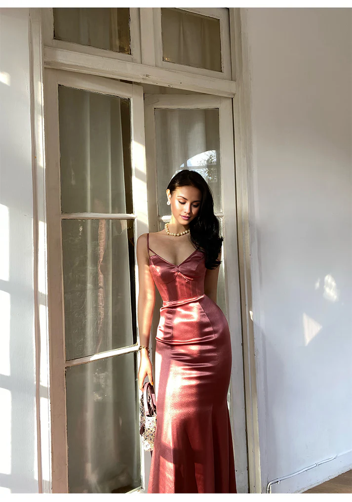 V-neck sleeveless thin shoulder strap and floor length satin Prom dress