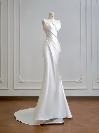 White strapless fitted mermaid-style long ball gown R8163