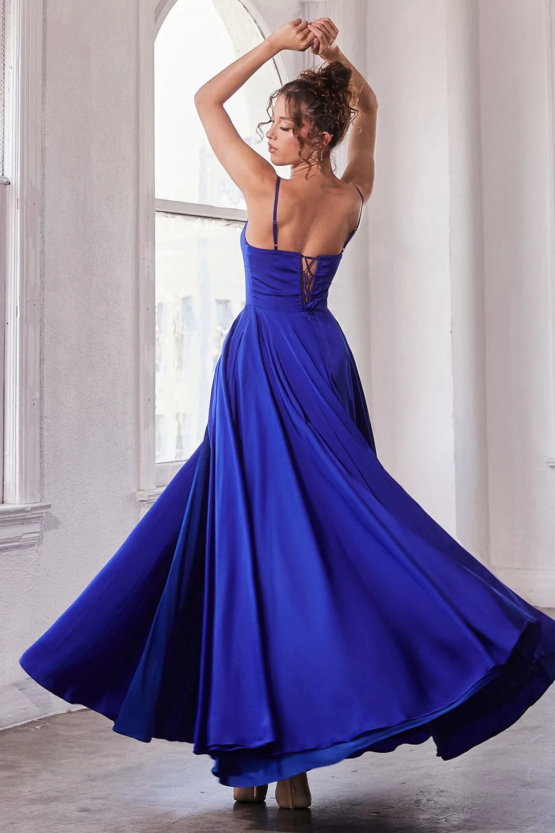 A-line slit skirt satin long sleeveless dress