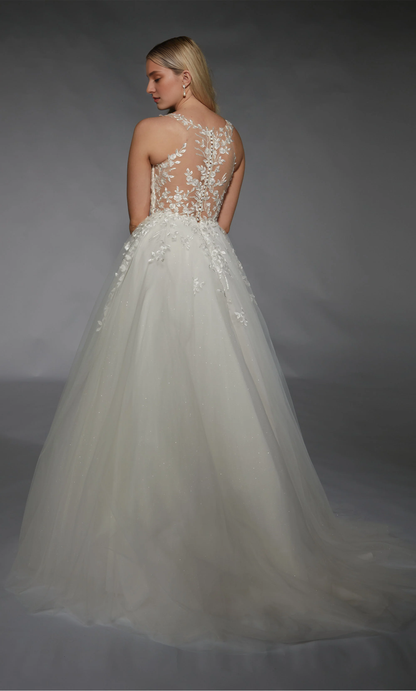 Chiffon lace deep V-neck fantasy back lace decal wedding dresses