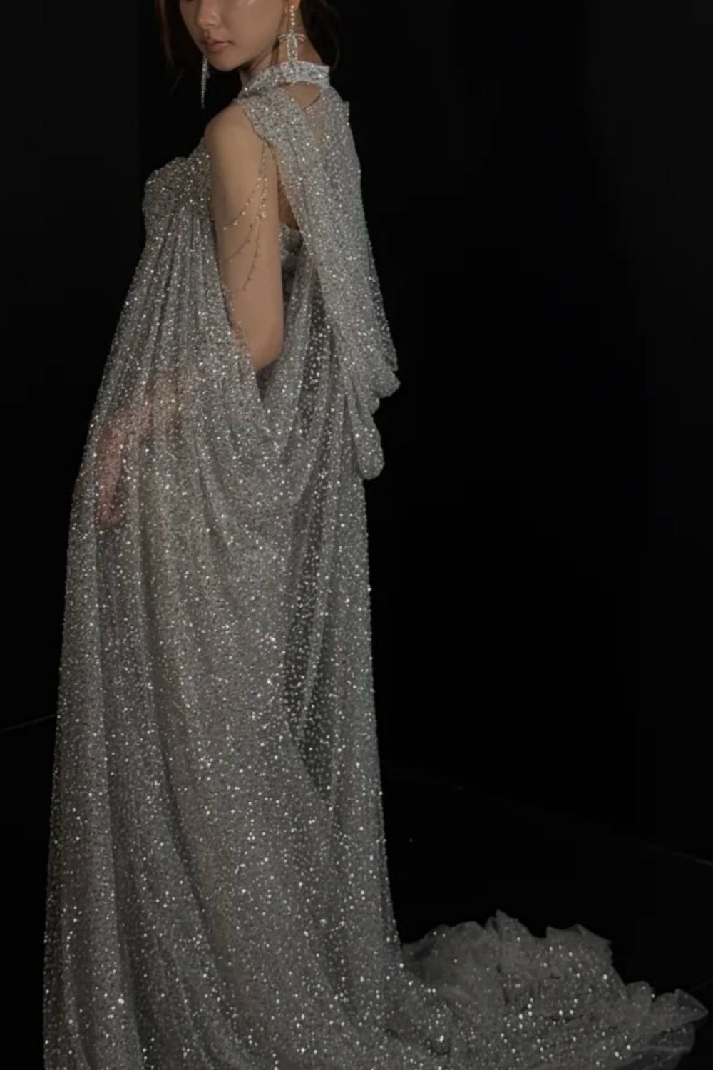 Sparkling and glamorous long evening gown with hood gh6828
