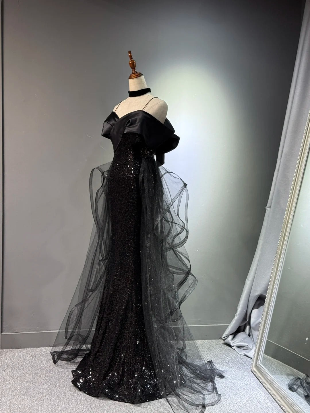 Girlhomeshops -Black shiny elegant long sequined tulle Prom dress evening gown graduation dress gh5107