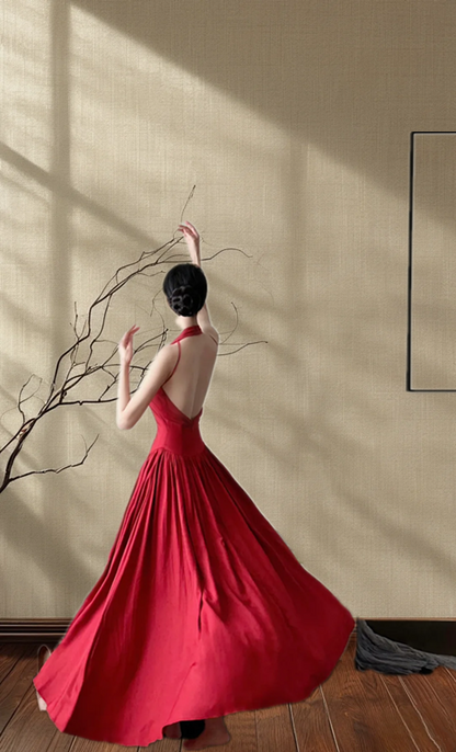Red halter neck, fitted waist, elegant and sexy long ball gown R8021