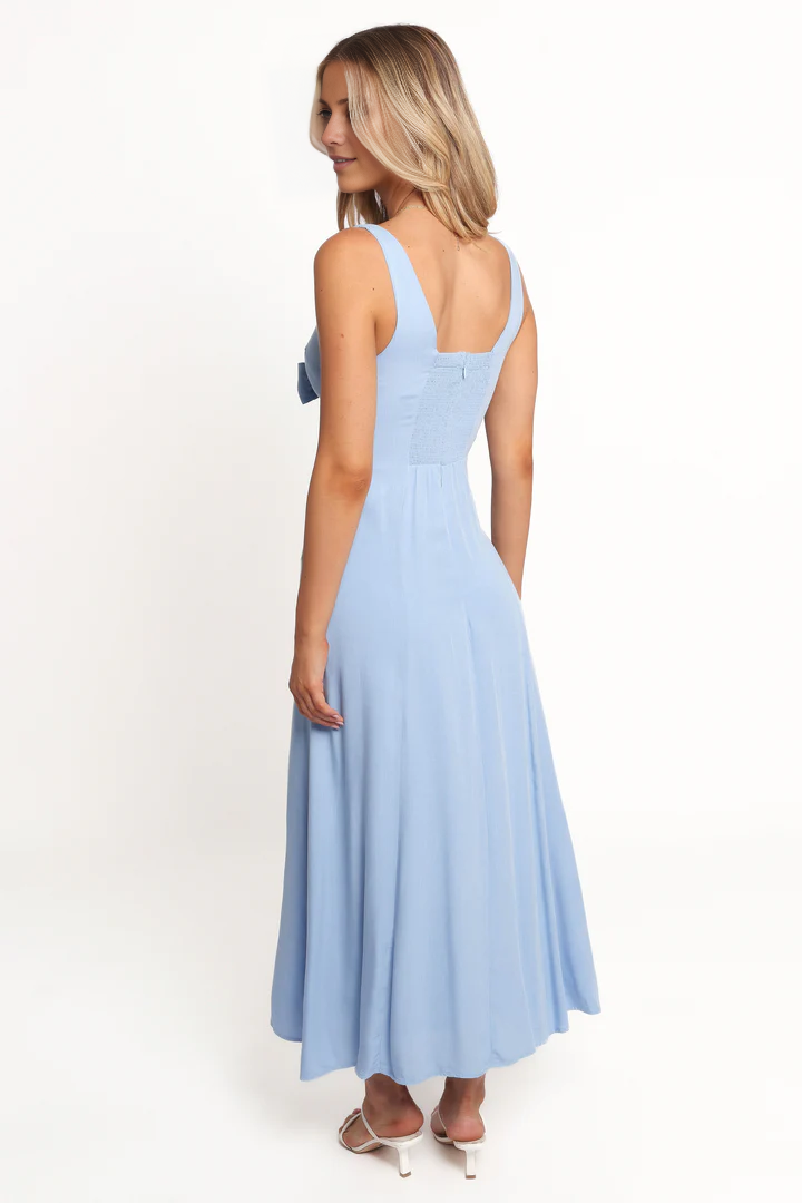 V-neck sleeveless backless mid length Prom dress