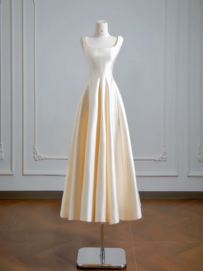 Champagne-colored halter-neck fitted long ball gown R8142