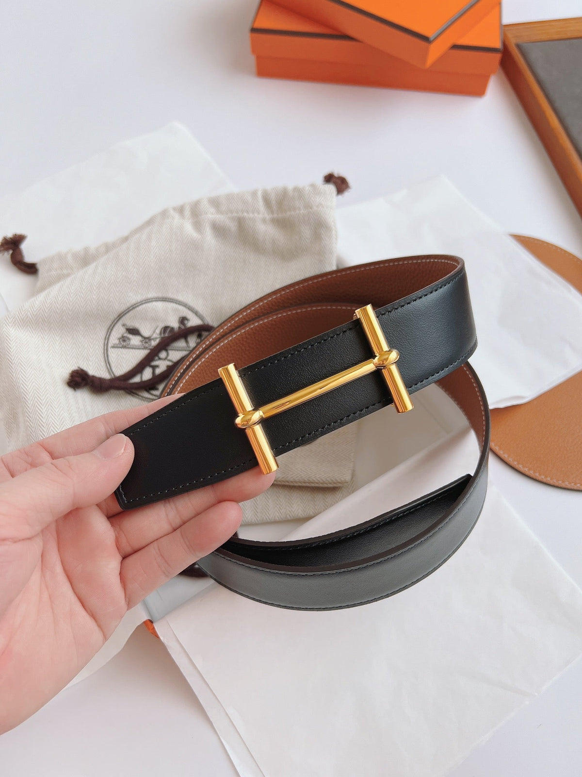 HERMES LEATHER BELT GOLD BUCKLE BLACK 38MM