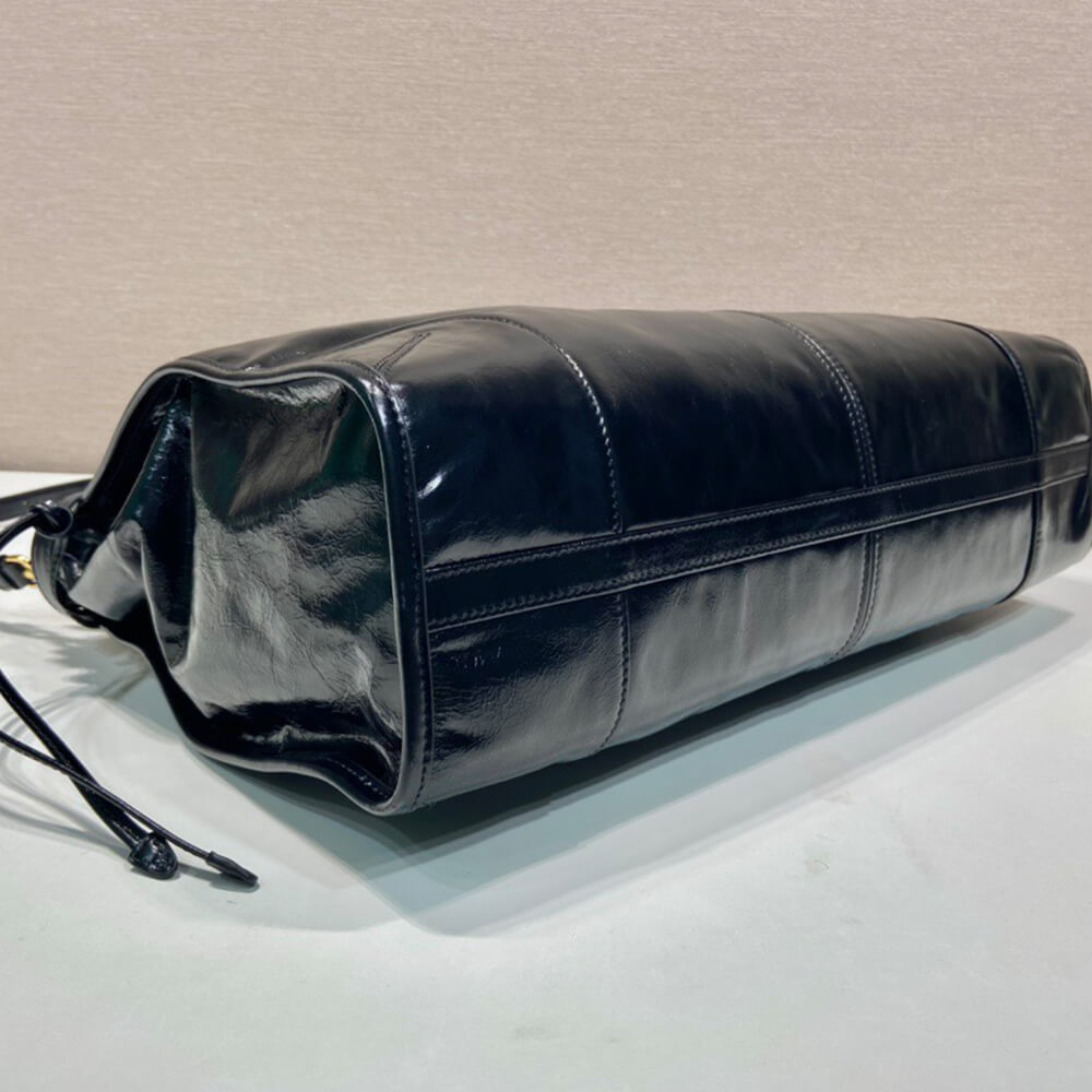 Prada Bonnie extra-large leather handbag(HIGH-END GRADE)