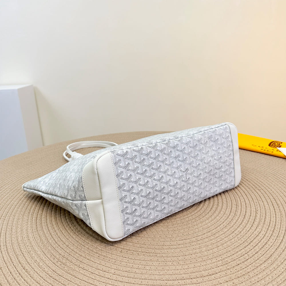 GOYARD Artois MM Bag