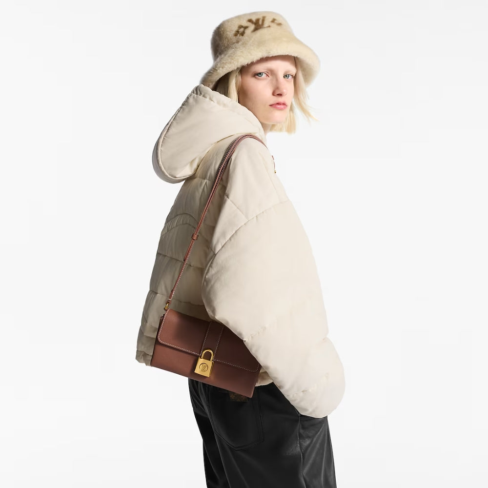Louis Vuitton Low Key Cognac Brown 22Cm M12147