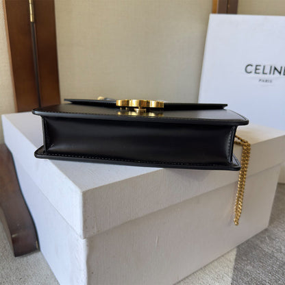 WALLET ON CHAIN MARGO in Shiny calfskin