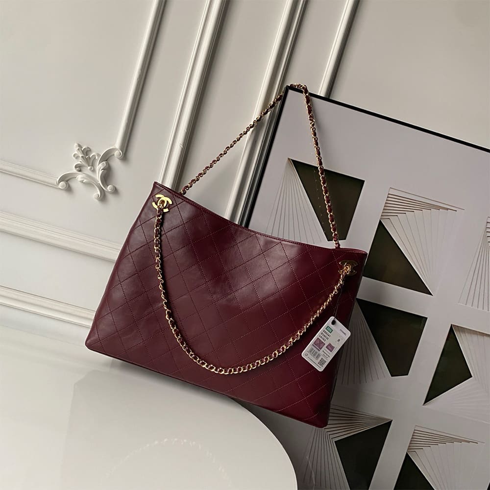 CHANEL Shopping Bag(HIGH-END GRADE)
