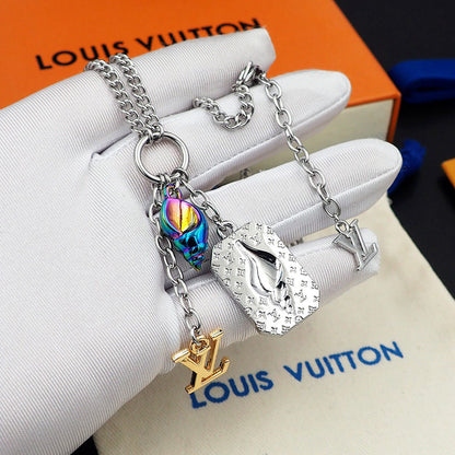 LV SHELL Necklace
