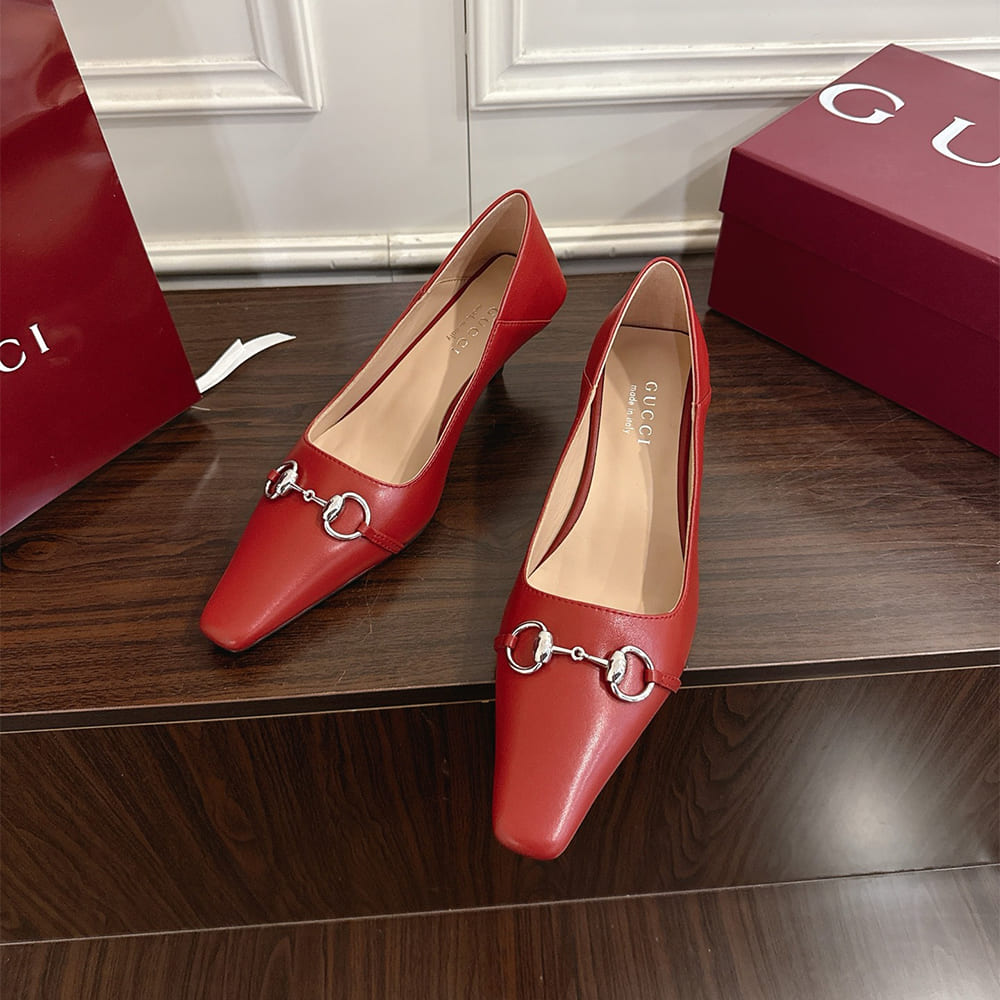 GUCCI Women’s Vittoria pump