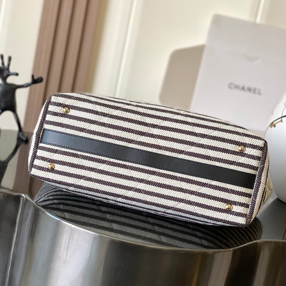 CHANEL Shopping Bag(HIGH-END GRADE)