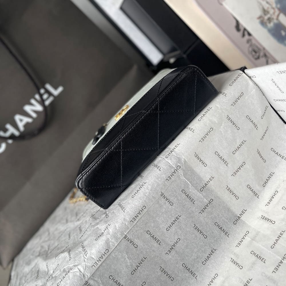 Chanel Vanity with Chain(HIGH-END GRADE)