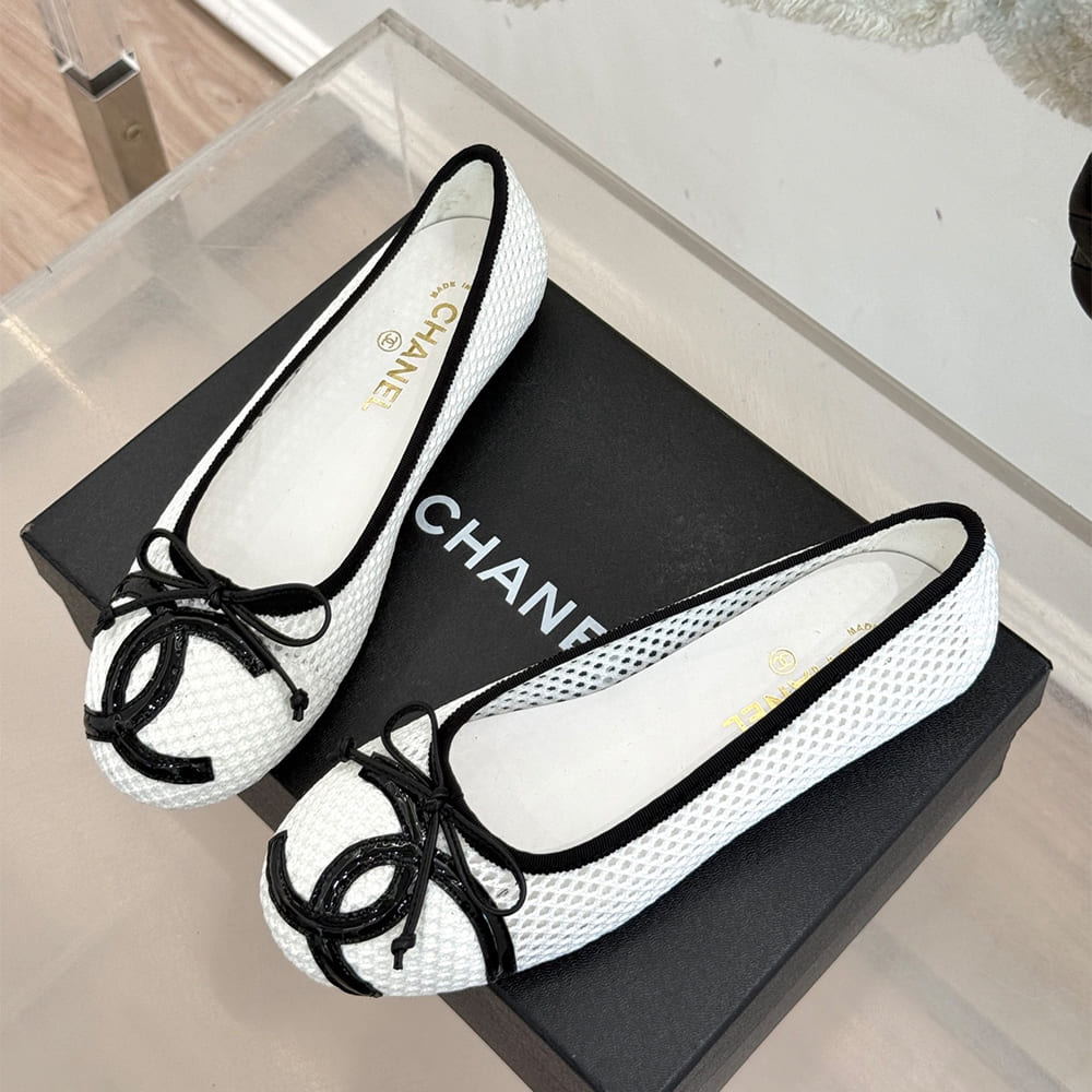 CHANEL Ballerina Flats