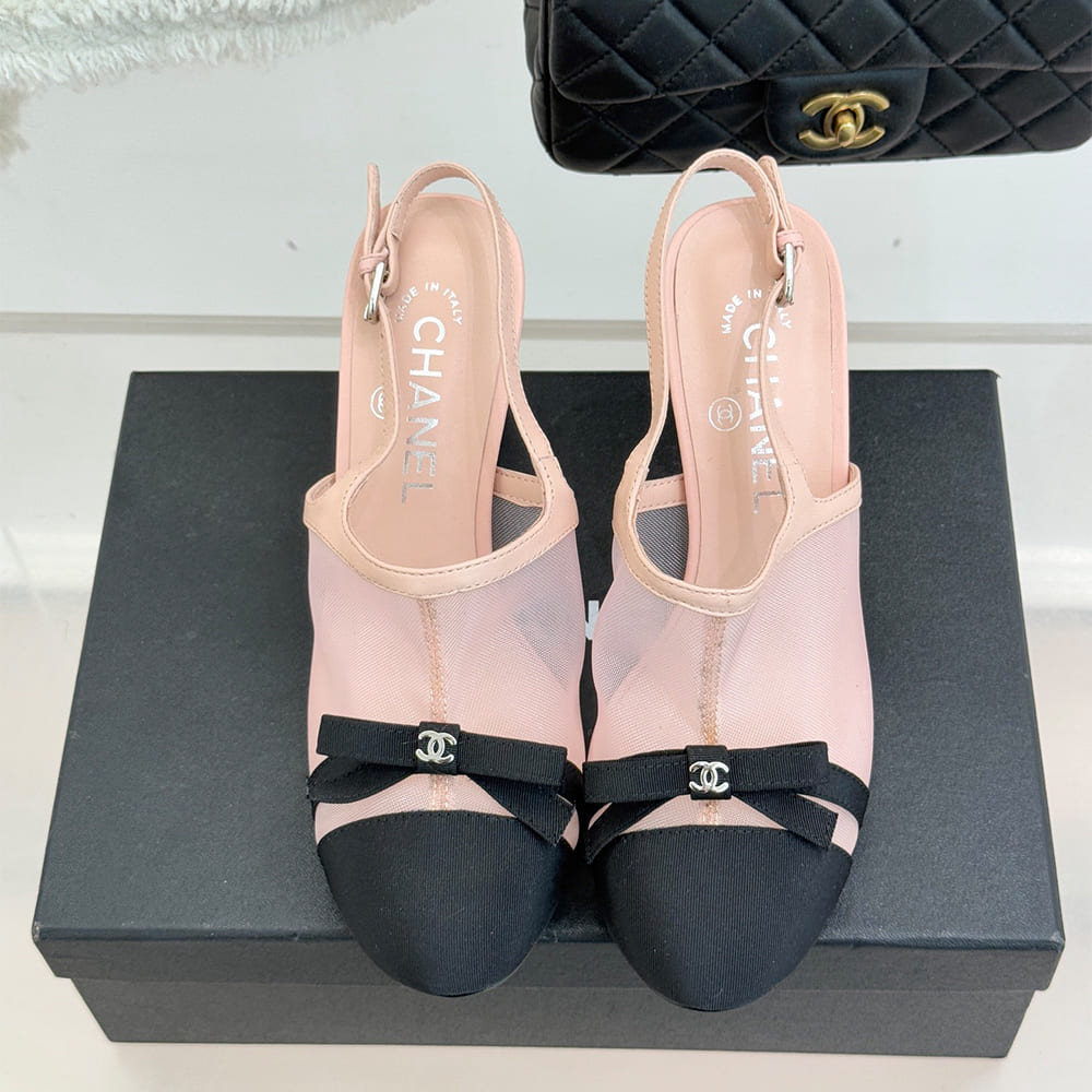 CHANEL Slingbacks