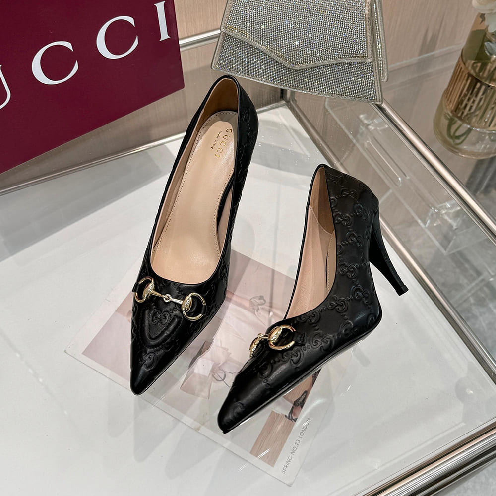 GUCCI Women’s pump with Horsebit