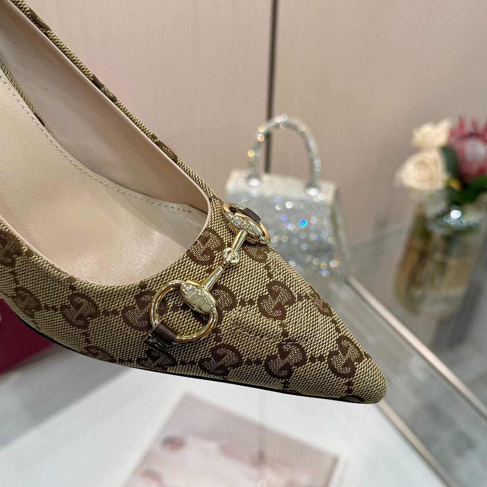 GUCCI Women’s pump with Horsebit