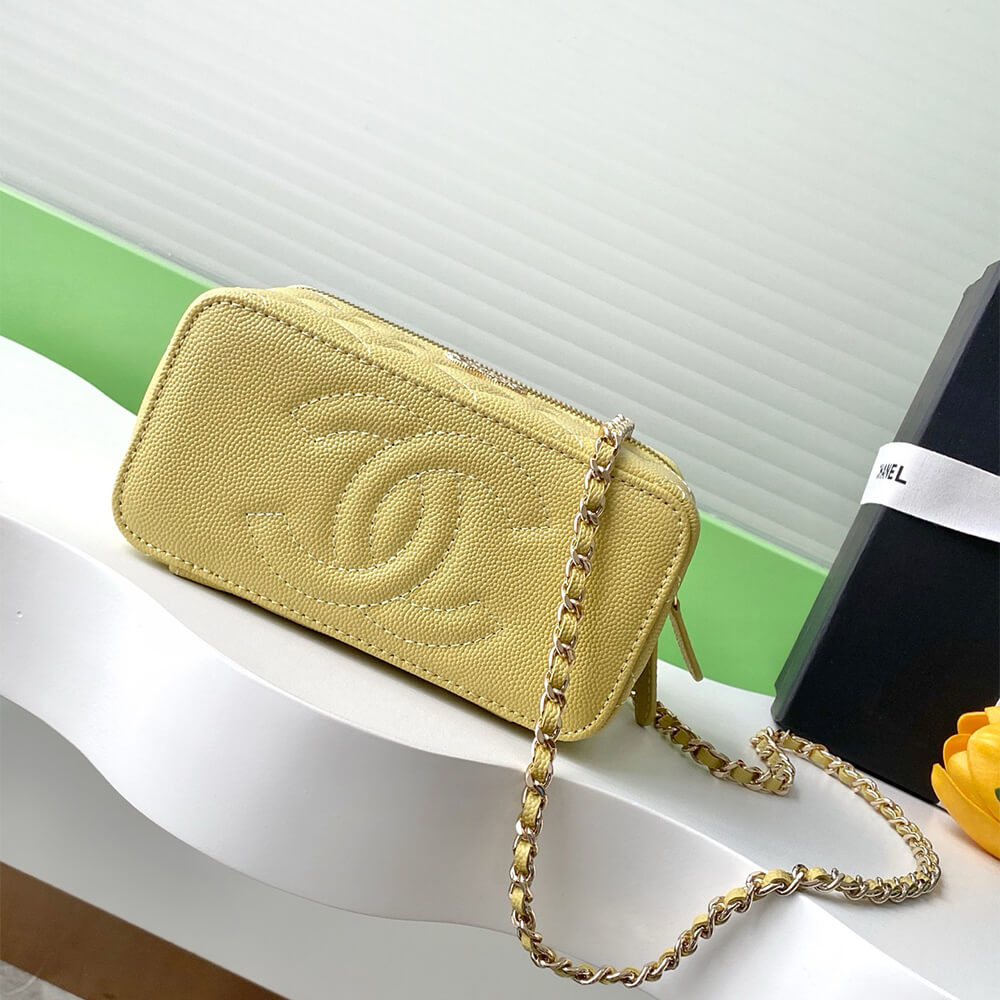 Chanel Long Vanity with chain