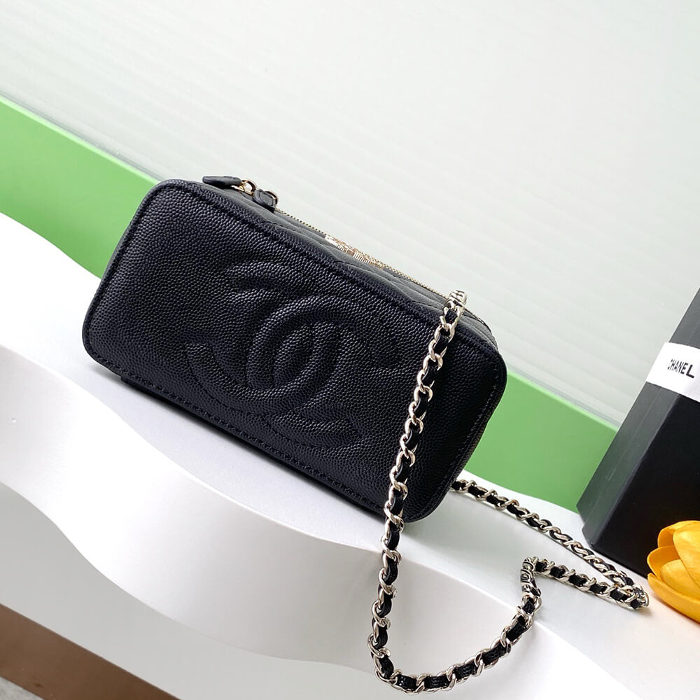 Chanel Long Vanity with chain