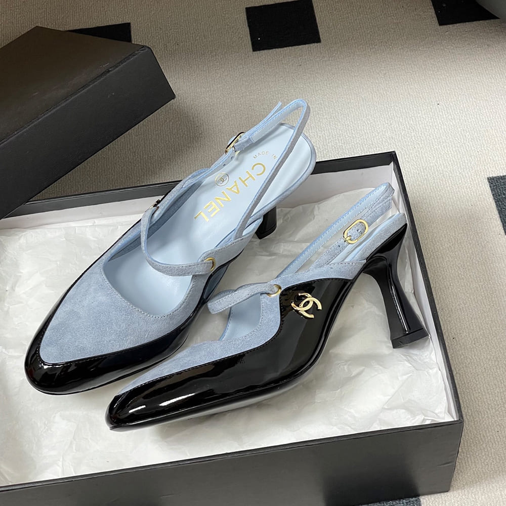 CHANEL Slingbacks