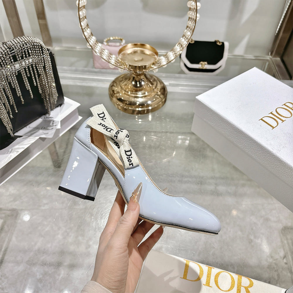 J’Adior Pump