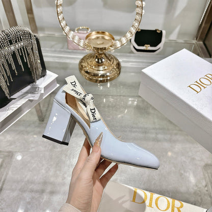 J’Adior Pump