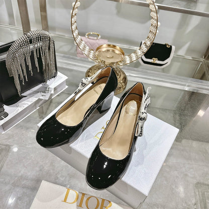 J’Adior Pump
