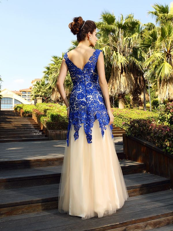 Sheath/Column V-neck Applique Sleeveless Long Net Dresses