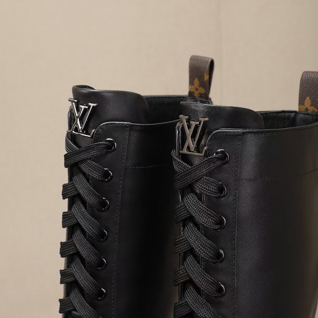 Premium LUV BOOTS 002