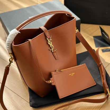 Saint Laurent Le 37 In Shiny Brown 25Cm